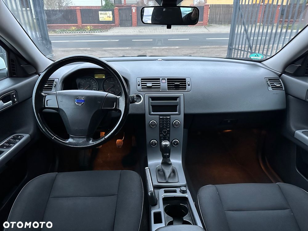 Volvo V50 DPF DRIVe Momentum - 17
