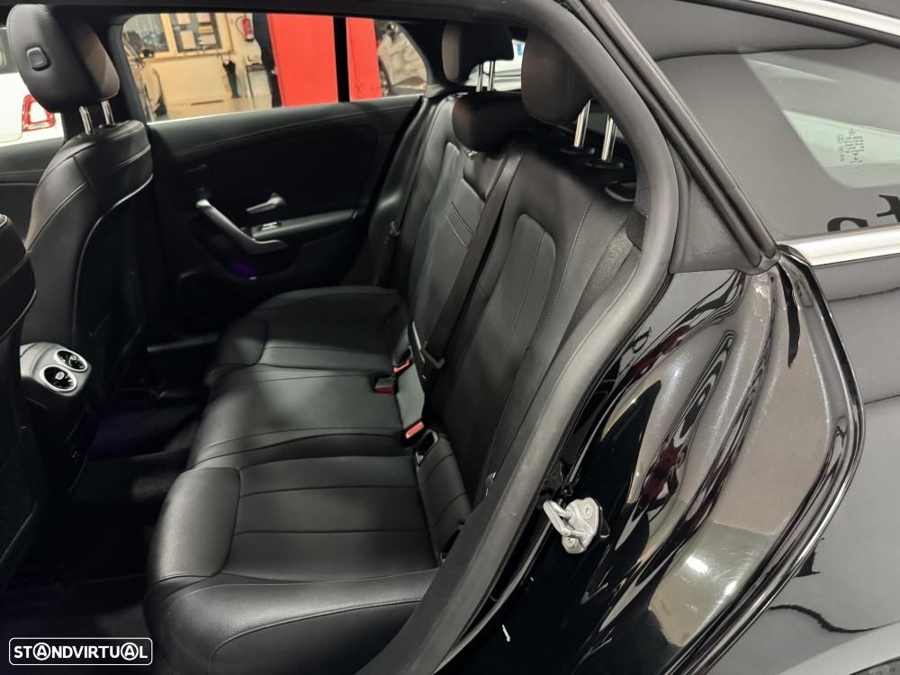 Mercedes-Benz CLA 180 d Progressive - 45