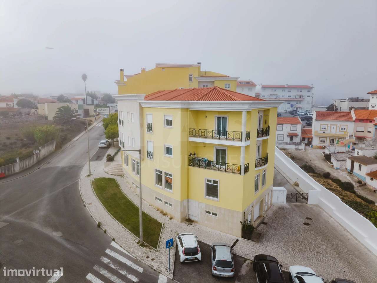 Loja de 214 m² com Potencial para Apartamento T4 ou Dois Apartamen... - Grande imagem: 3/31