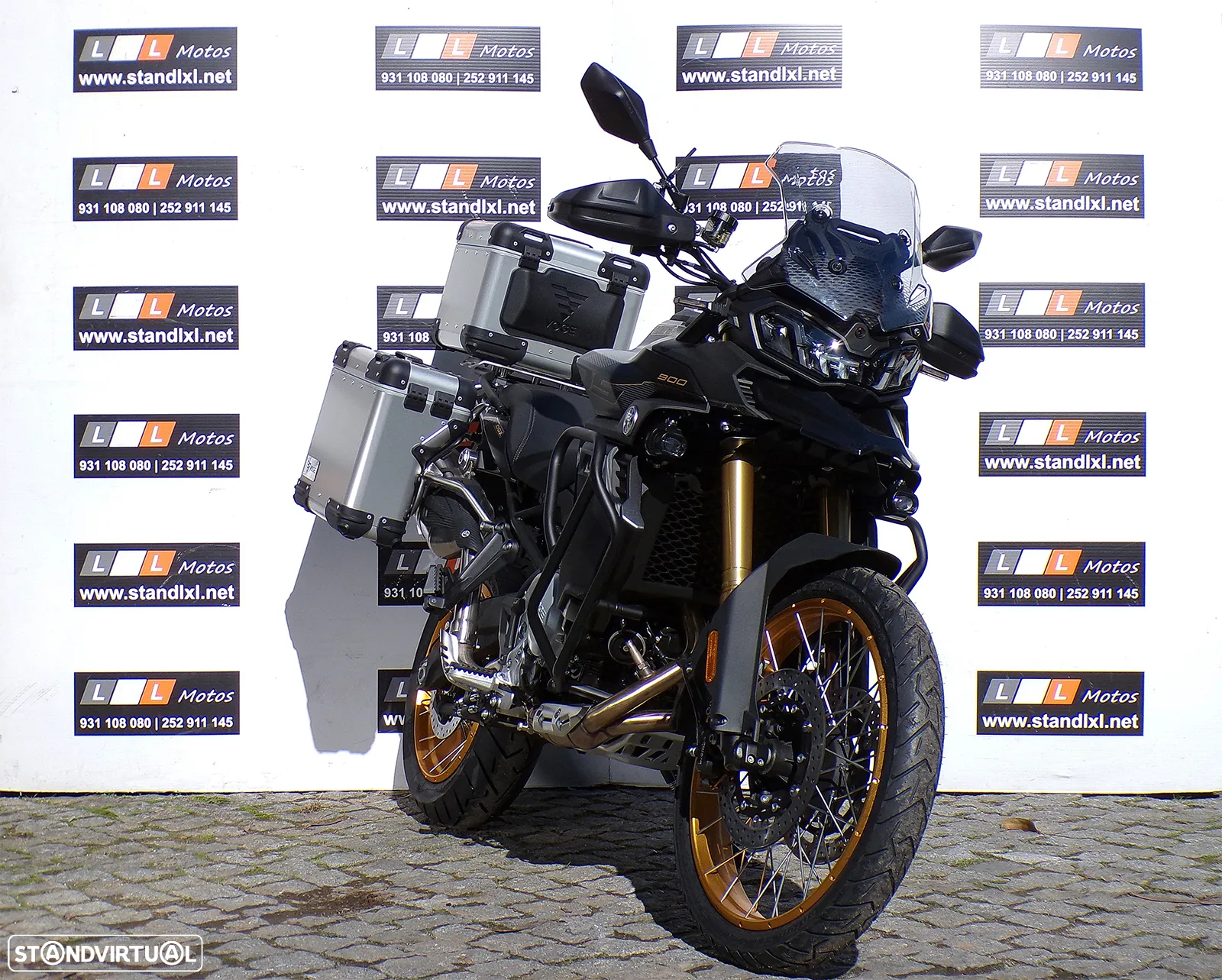 Voge 900DSX - 13