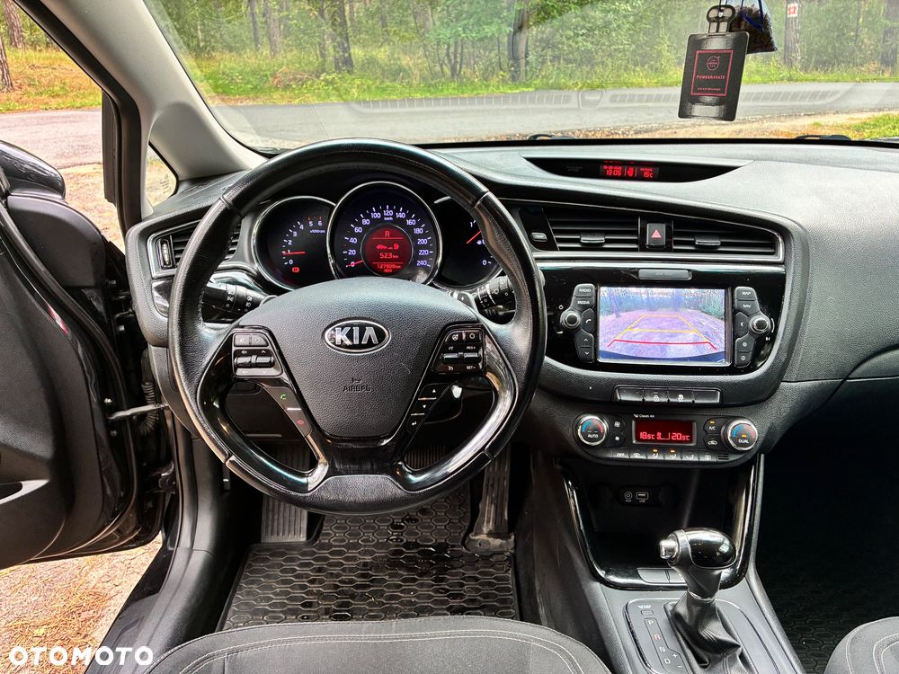 Kia Ceed 1.6 CRDi L Business Line DCT - 13