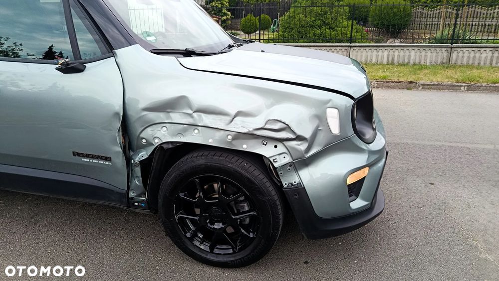 Jeep Renegade 1.5 GSE T4 48V e-Hybrid Automatik High Altitude - 39