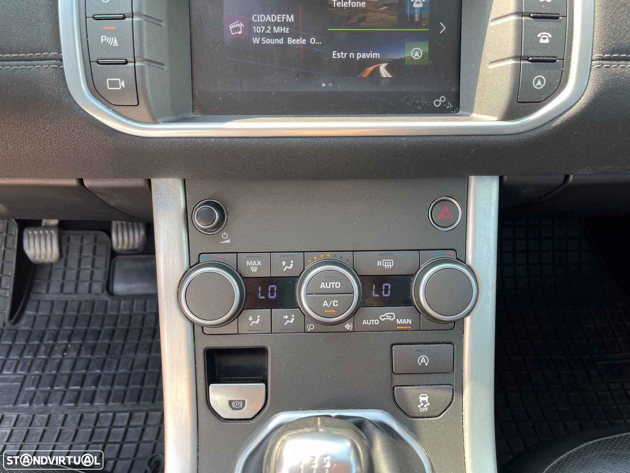 Land Rover Range Rover Evoque 2.0 TD4 SE Dynamic - 33
