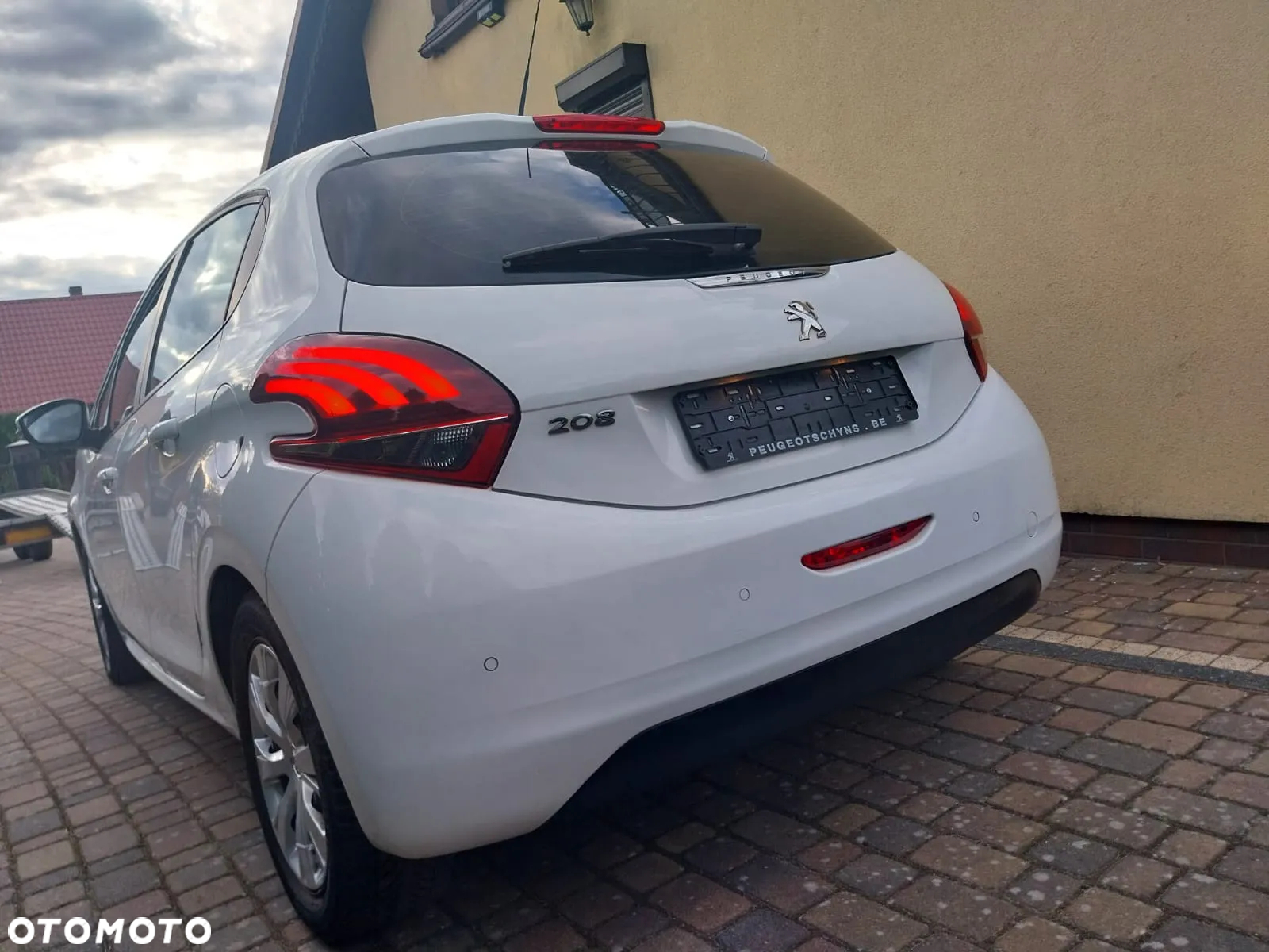 Peugeot 208 - 20