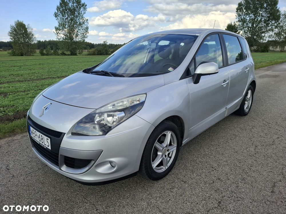 Renault Scenic 1.6 16V Authentique - 9