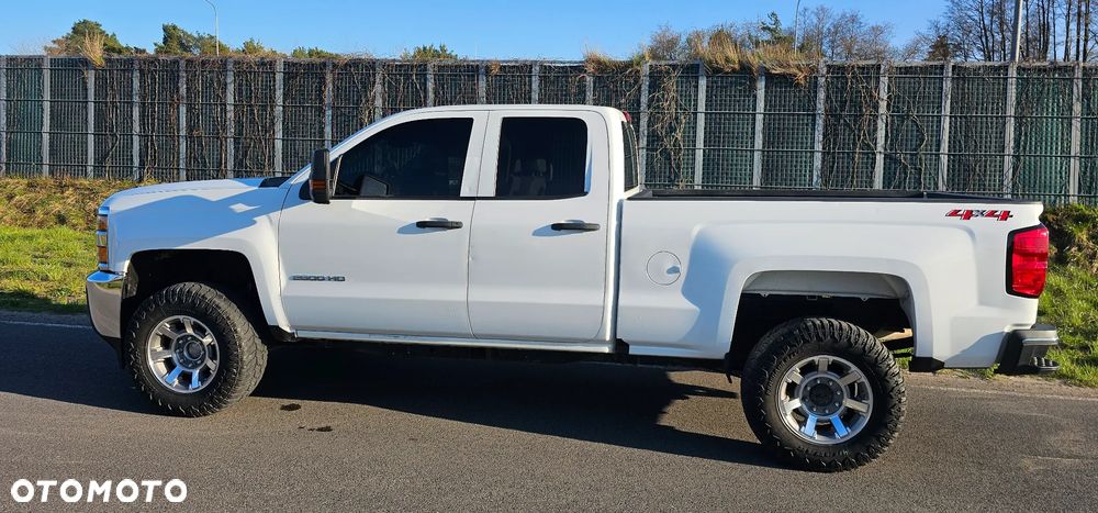 Chevrolet Silverado - 18