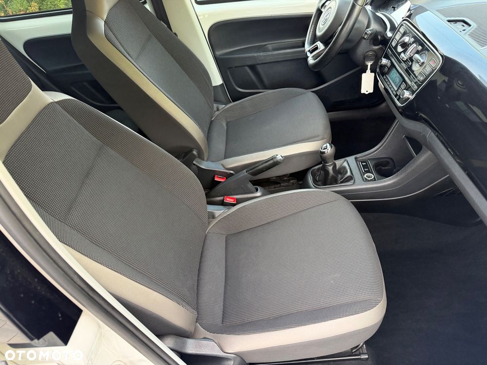 Volkswagen up! BlueMotion Technology high - 15