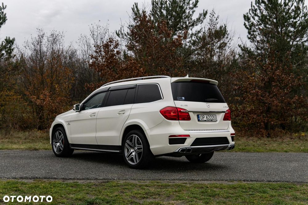 Mercedes-Benz GL - 5