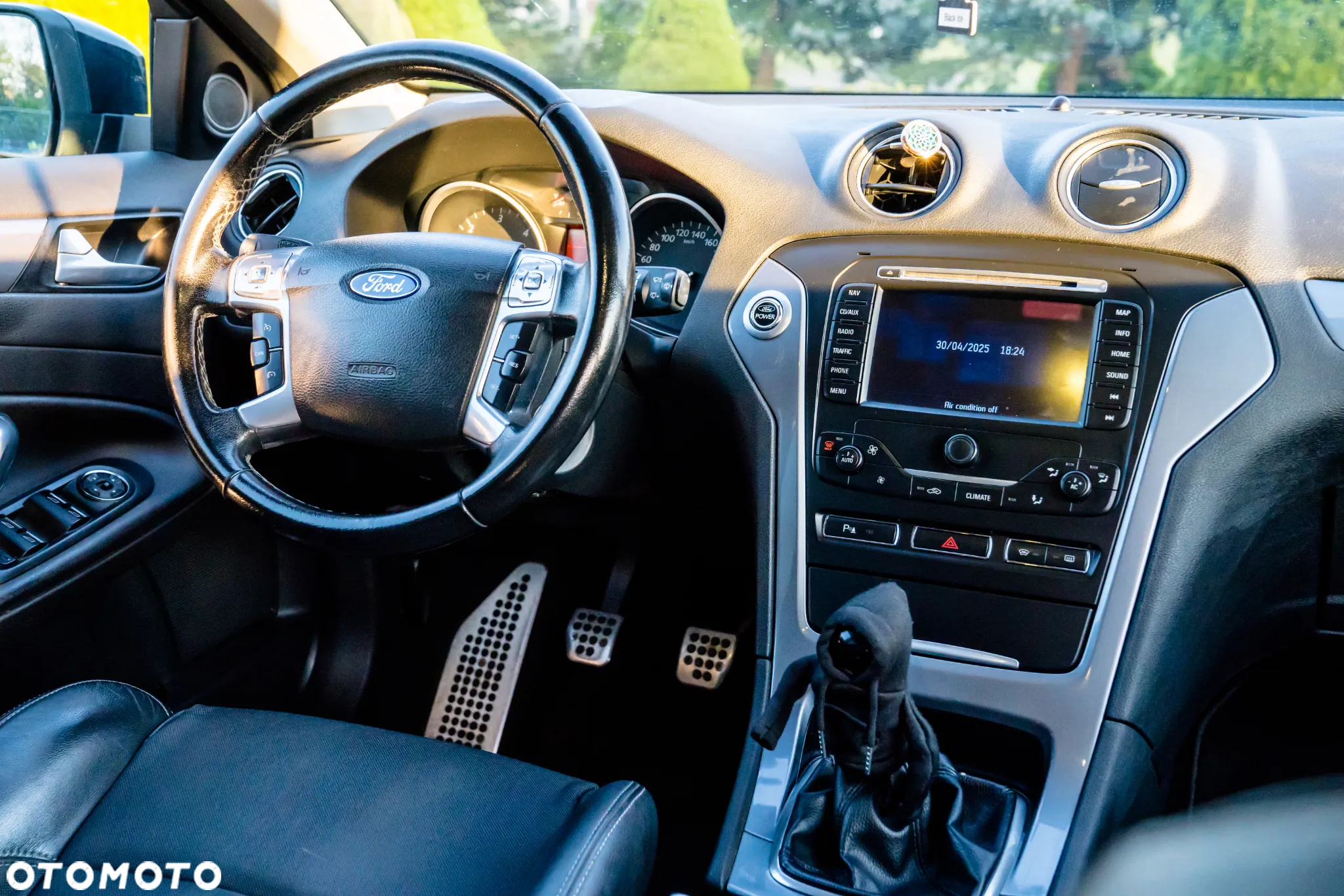 Ford Mondeo 2.0 TDCI Champions Edition - 21