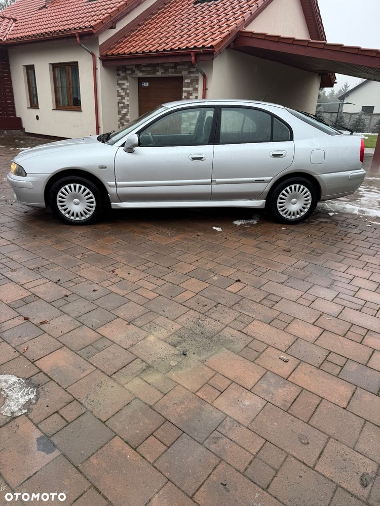 Mitsubishi Carisma 1800 GDI LS - 1