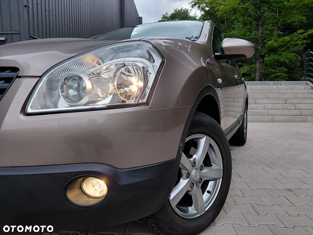 Nissan Qashqai 2.0 Tekna CVT - 29