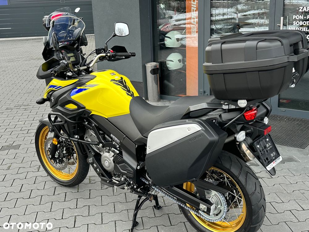 Suzuki V-STROM - 28