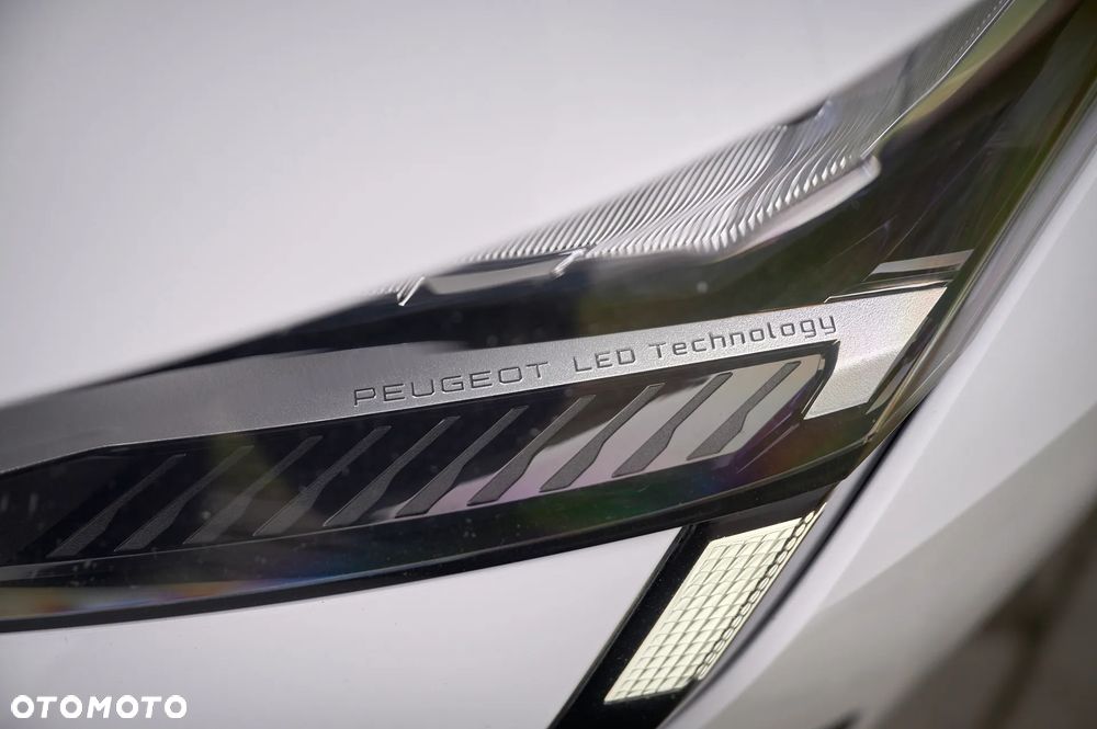 Peugeot 308 - 33