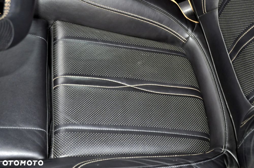 Opel Insignia 2.0 CDTI automatik Business Edition - 22