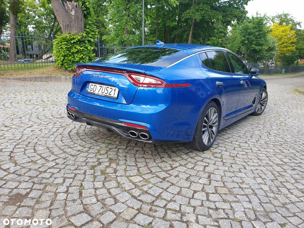 Kia Stinger - 5