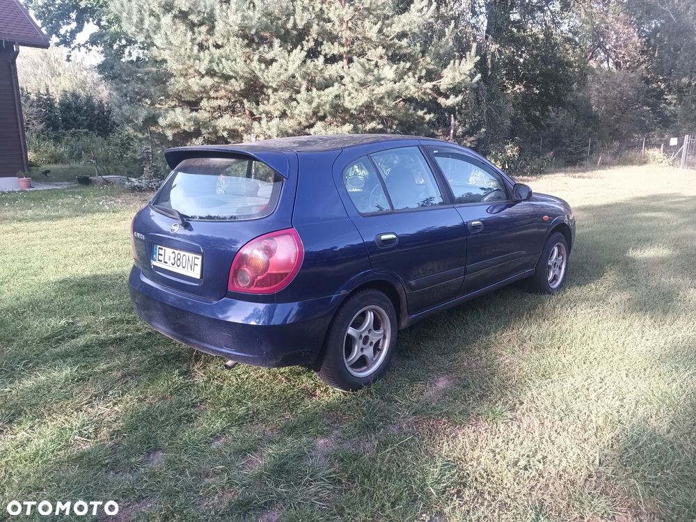 Nissan Almera - 2