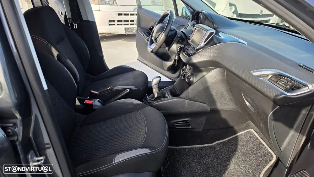 Peugeot 208 1.6 BlueHDi Allure - 12