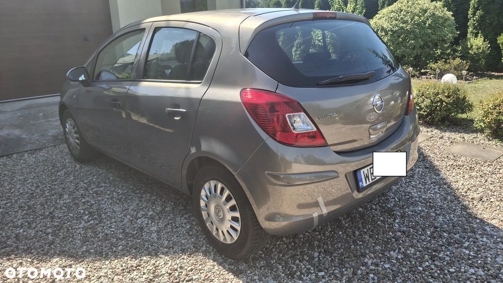 Opel Corsa 1.2 16V Edition / Active - 6