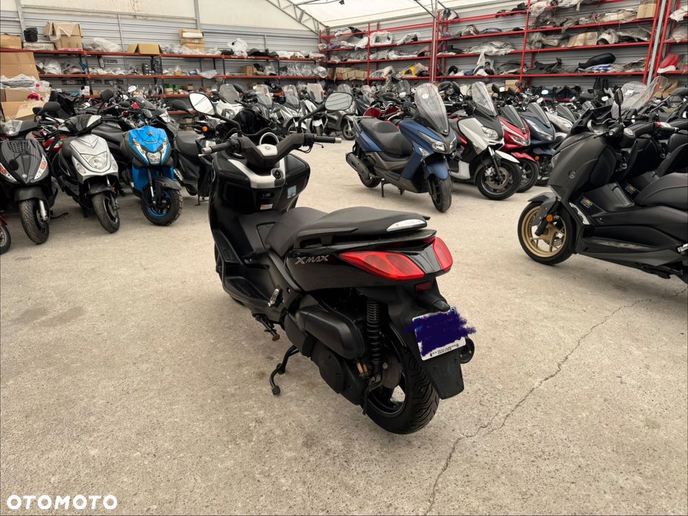 Yamaha X-max - 5