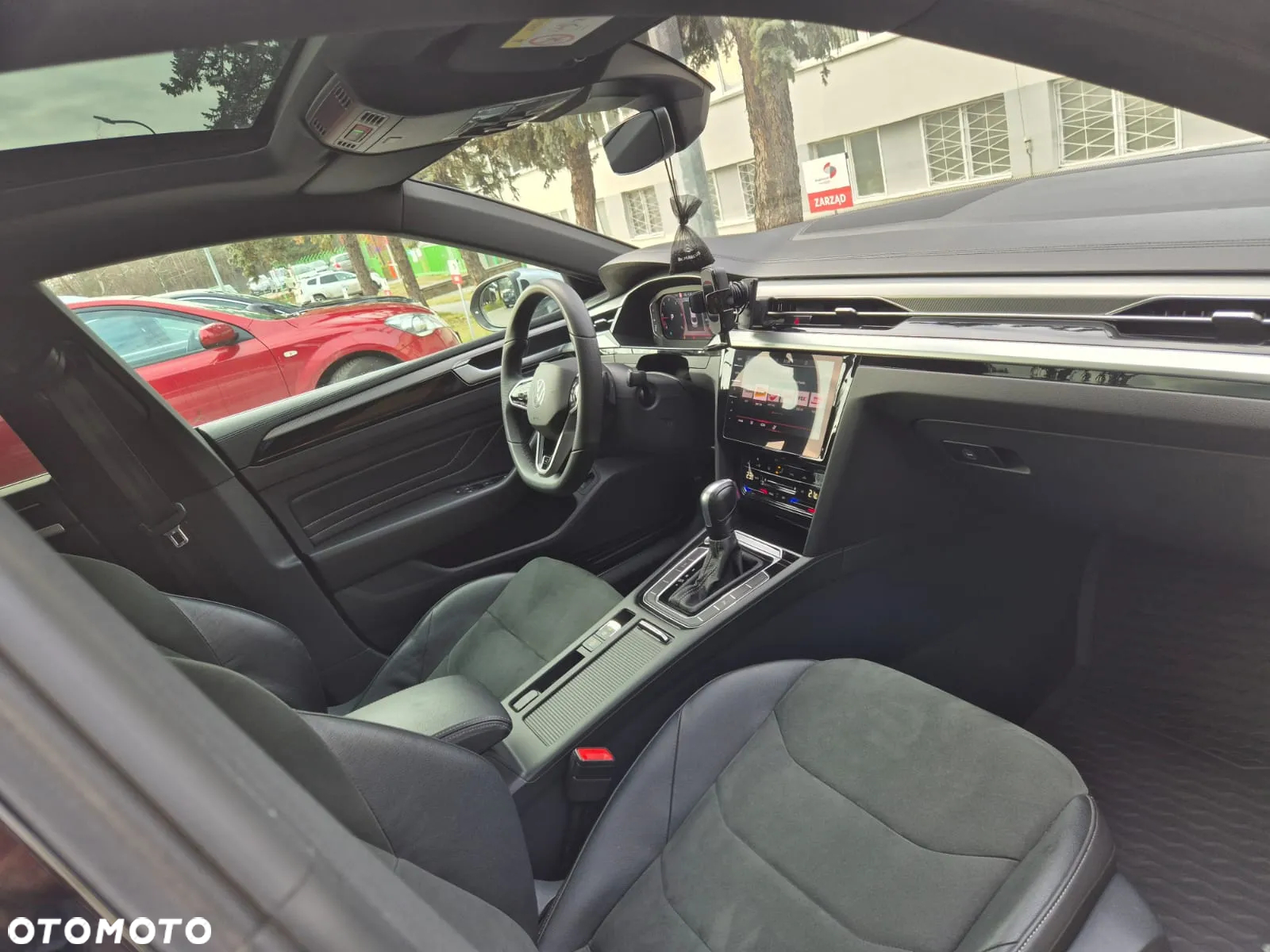Volkswagen Arteon 2.0 TDI R-Line DSG - 8