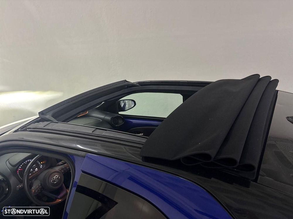Toyota Aygo X 1.0 Envy - 24
