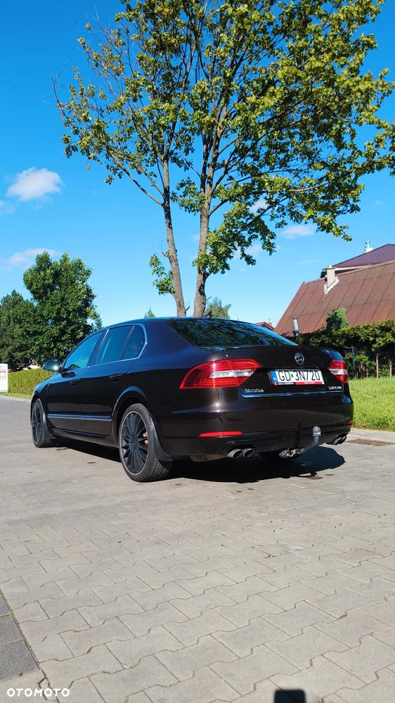 Skoda Superb 2.0 TSI Elegance DSG - 3
