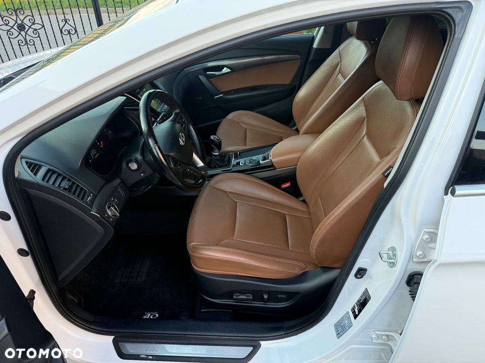 Hyundai i40 Kombi 1.7 CRDi Premium - 15