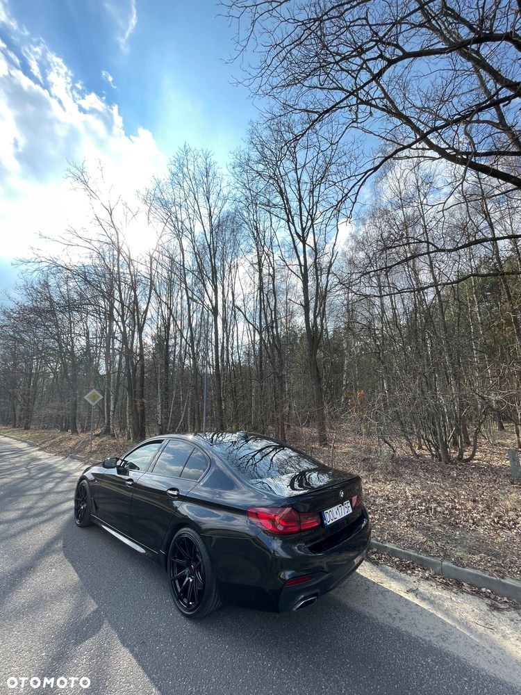 BMW Seria 5 530i GPF xDrive M Sport sport - 24