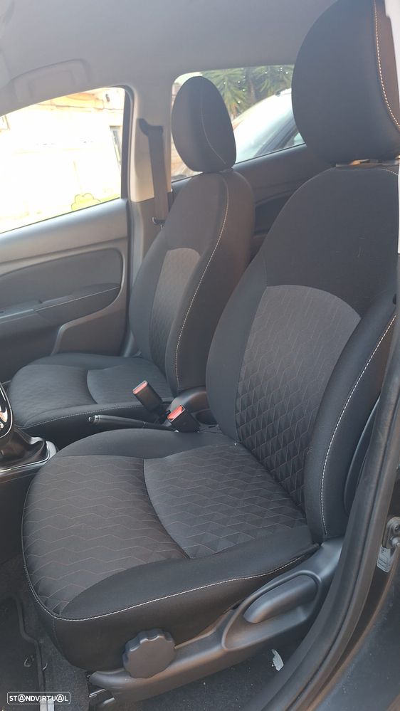 Mitsubishi Space Star 1.2 Intense Connect Edition - 10