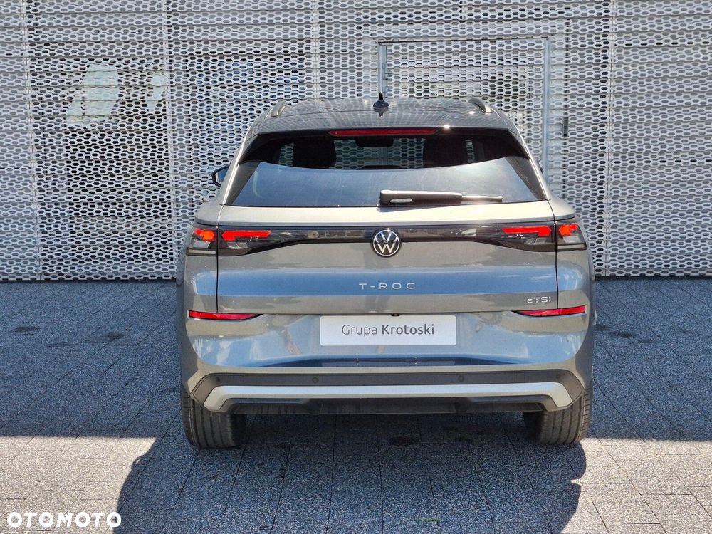 Volkswagen T-Roc 1.5 eTSI Life DSG - 8