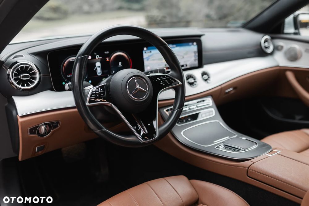 Mercedes-Benz Klasa E 200 Avantgarde - 17