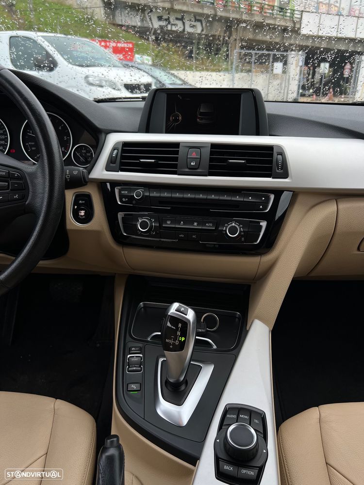 BMW 318 d Touring Auto - 17