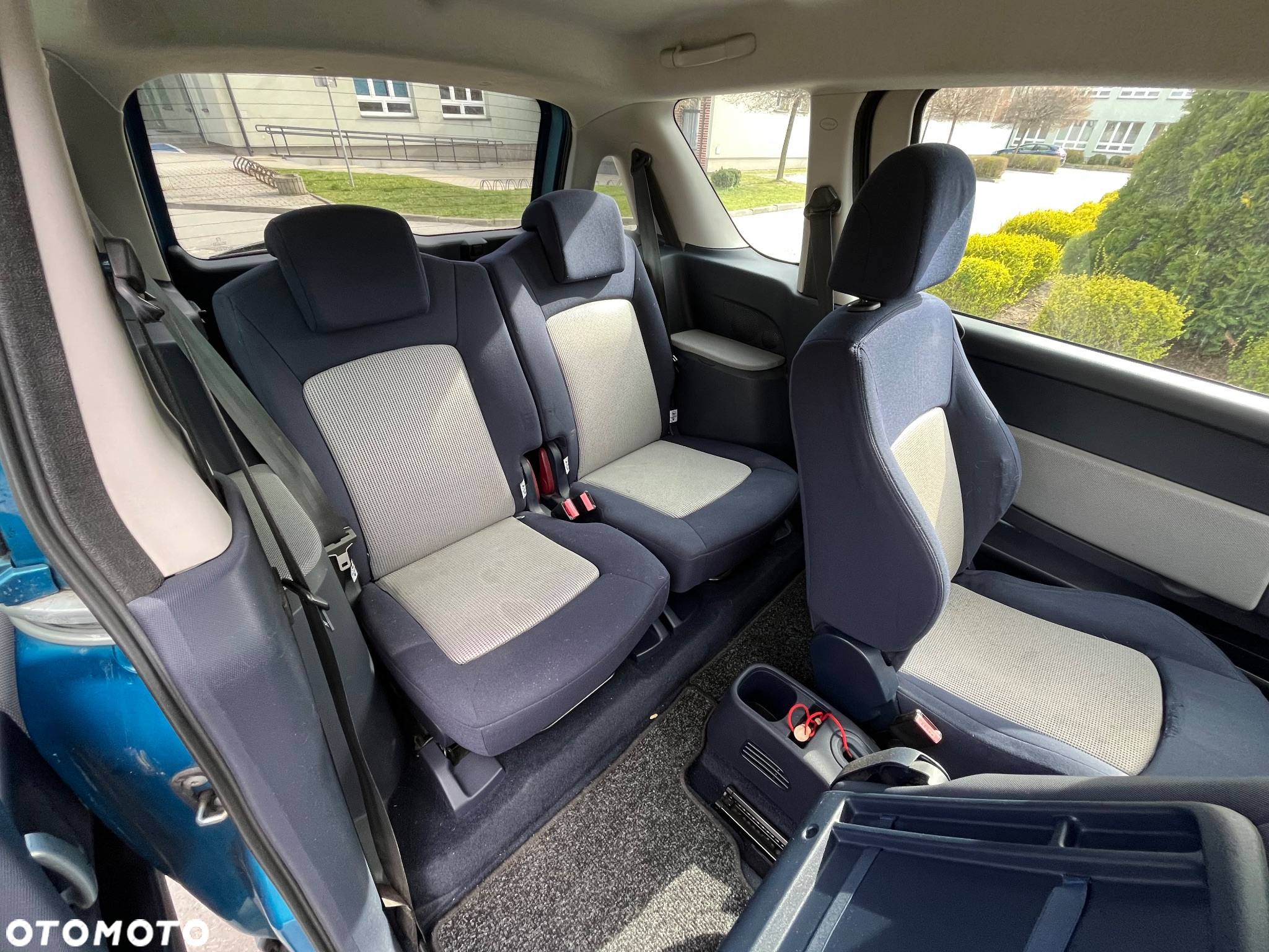 Peugeot 1007 1.4 Trendy - 24