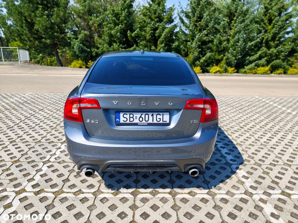 Volvo S60 T5 Drive-E Dynamic Edition (Momentum) - 10