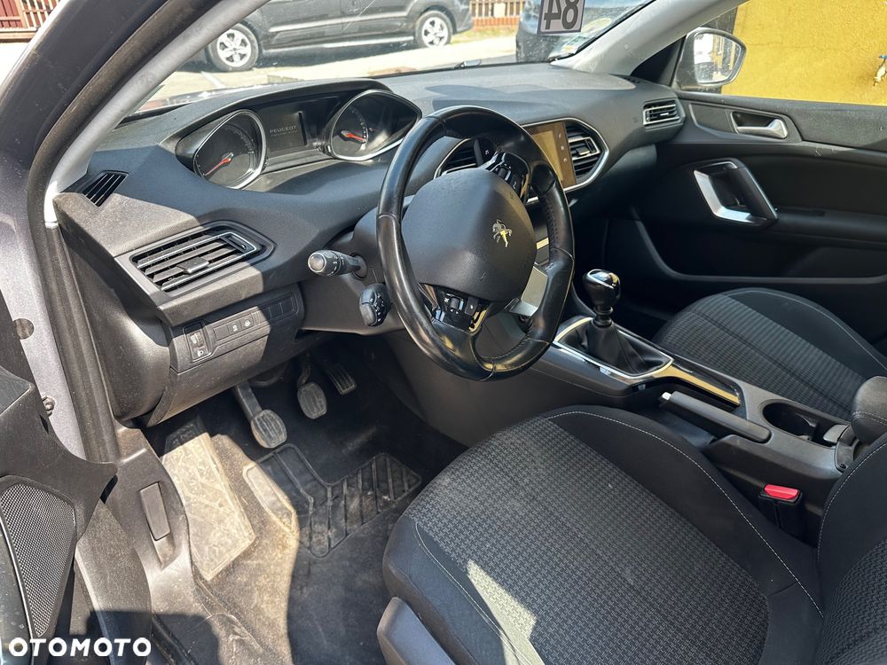 Peugeot 308 BlueHDi FAP 130 Stop & Start Active Pack - 6
