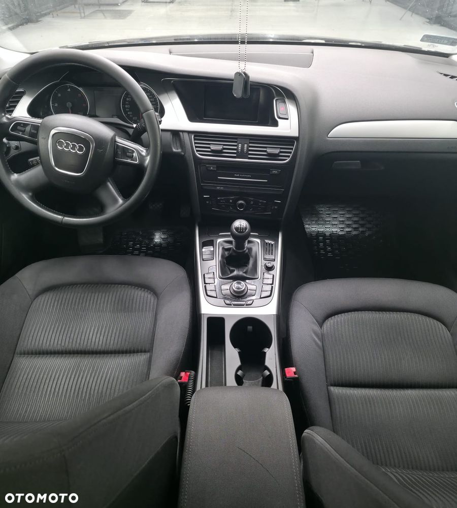 Audi A4 Avant 2.0 TDI DPF Ambition - 12