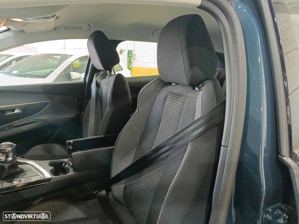 Peugeot 3008 1.5 BlueHDi Active Pack - 6