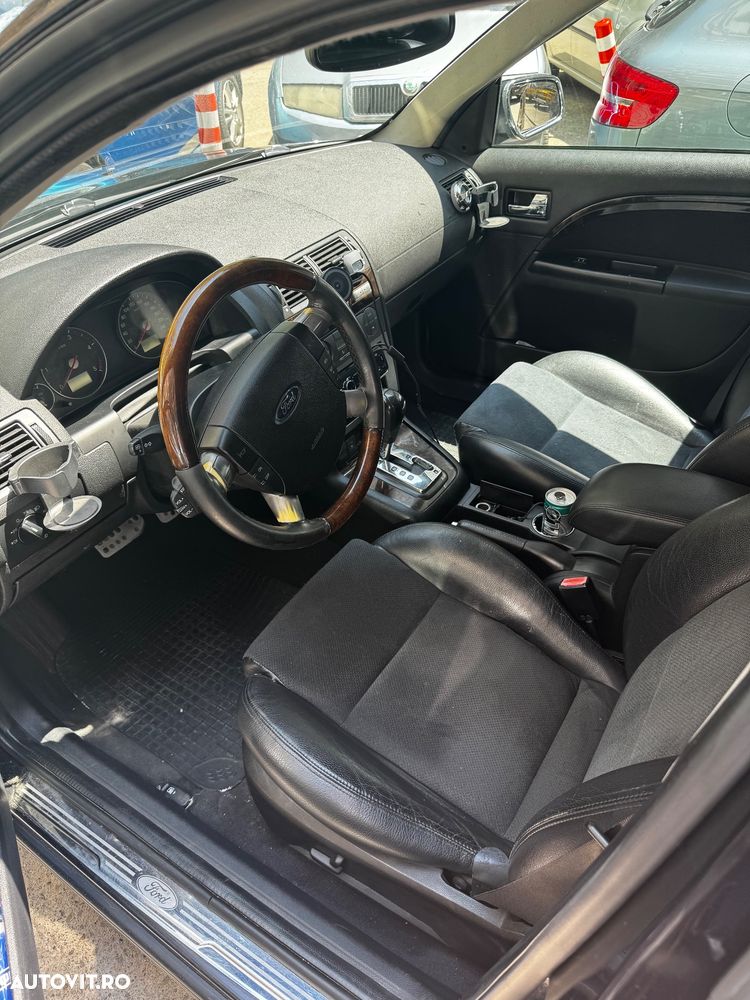 Ford Mondeo 2.0 TDCI Aut. Ghia - 4