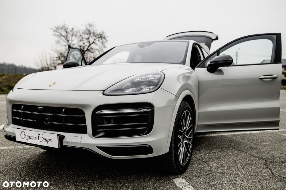 Porsche Cayenne E-Hybrid Platinum Edition - 36