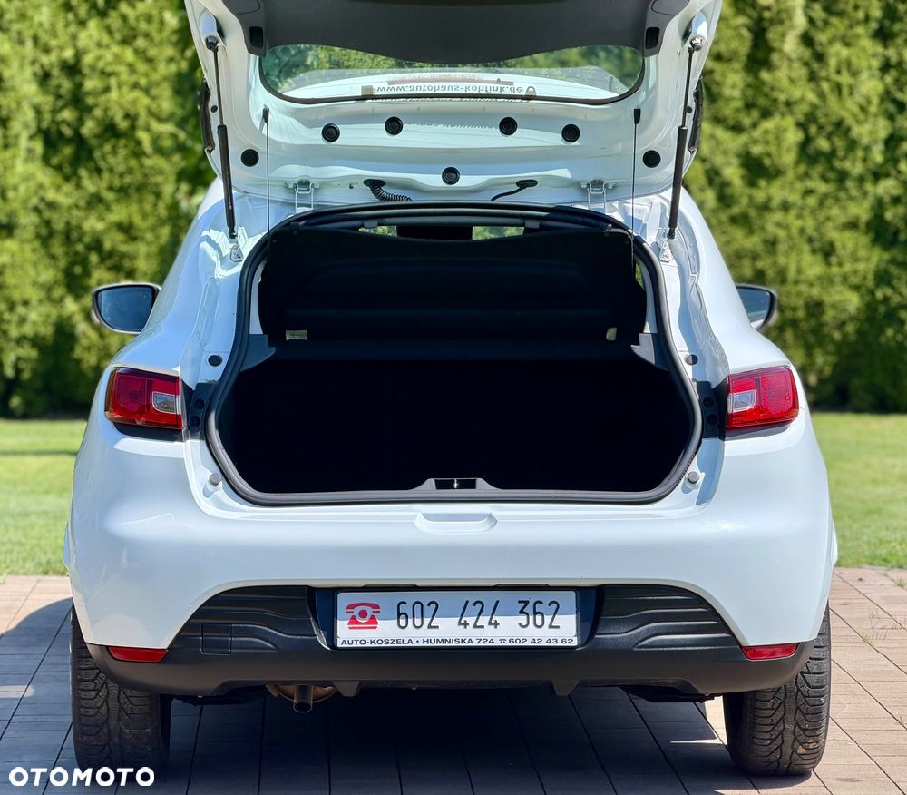 Renault Clio 1.2 16V 75 Expression - 27