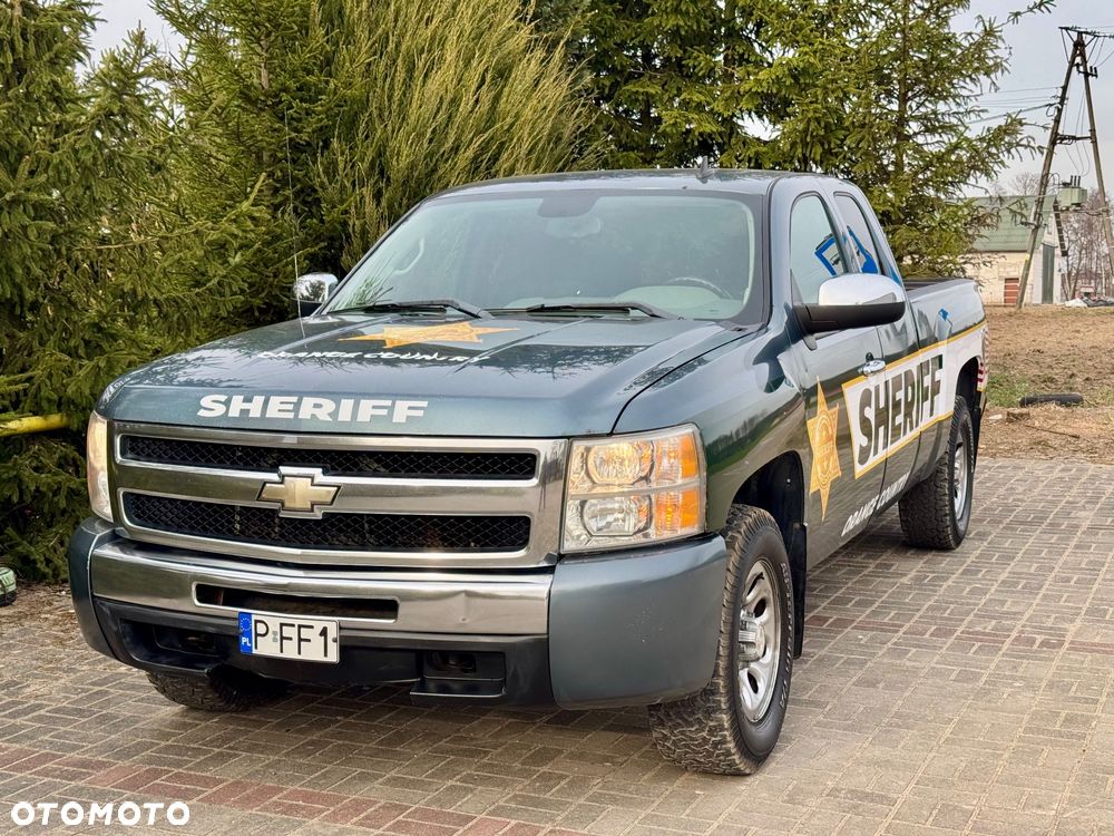 Chevrolet Silverado - 21