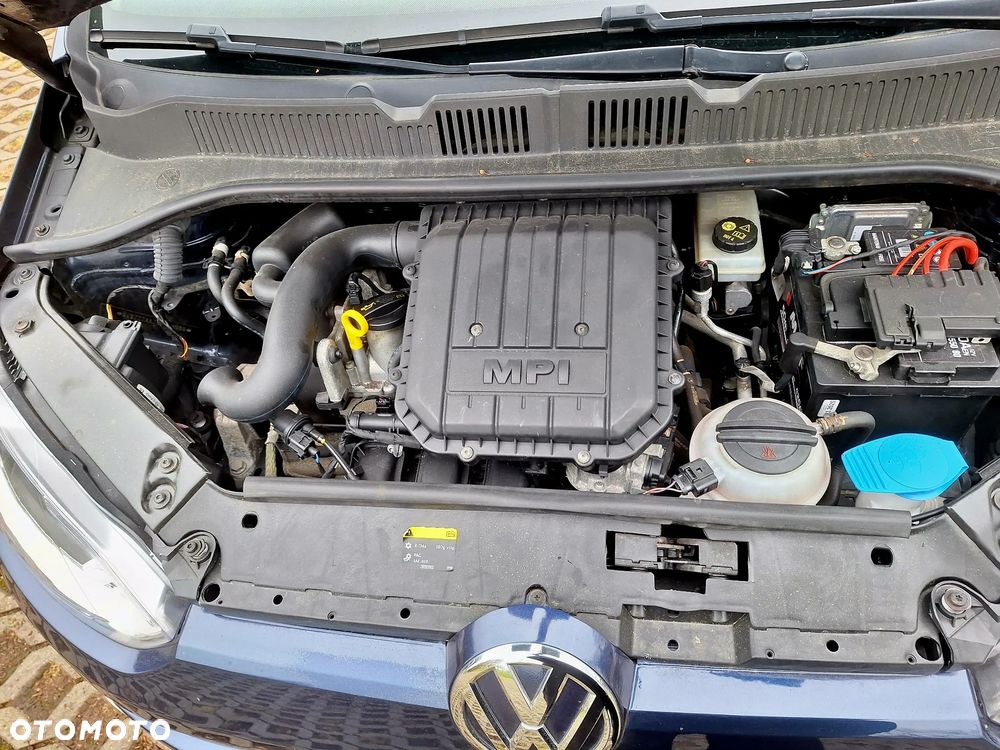 Volkswagen up! United - 21