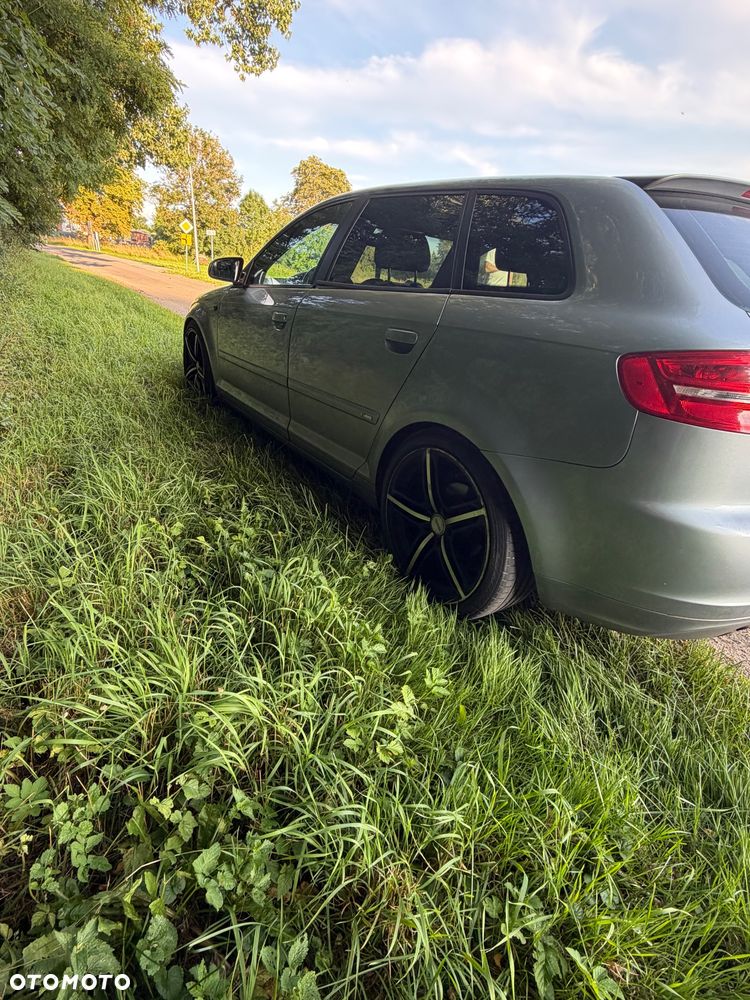 Audi A3 Sportback - 18