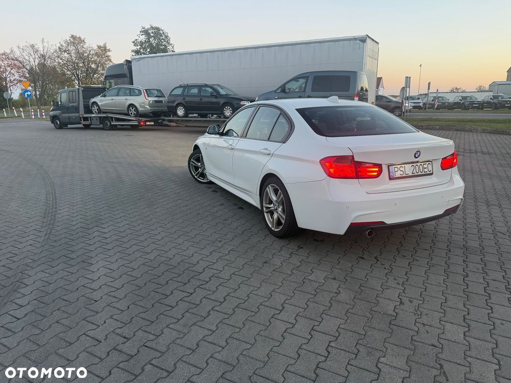 BMW Seria 3 2015 photo 2