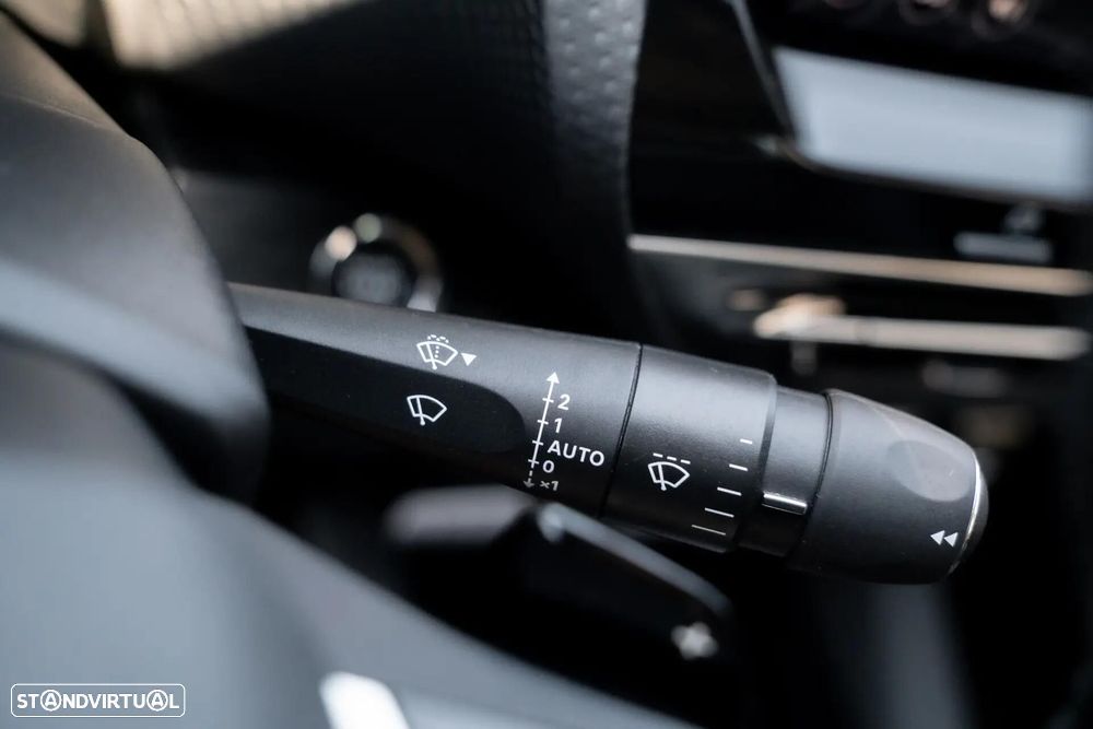 Citroën C5 X 1.6 Hybrid Plus e-EAT8 - 20