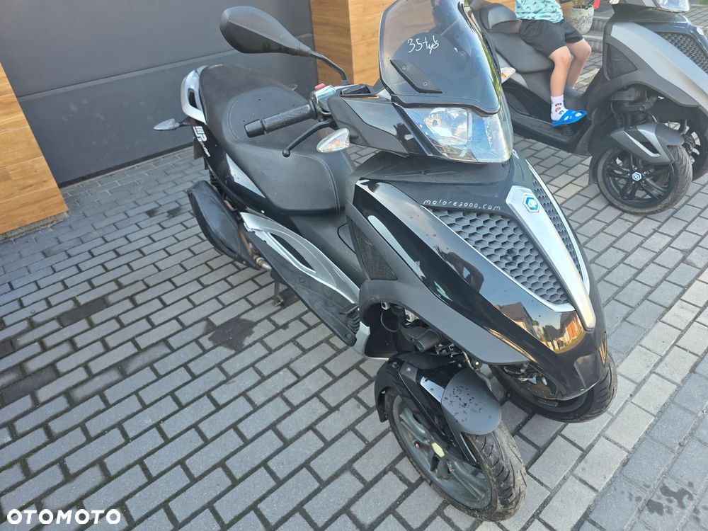 Piaggio MP-3 - 3