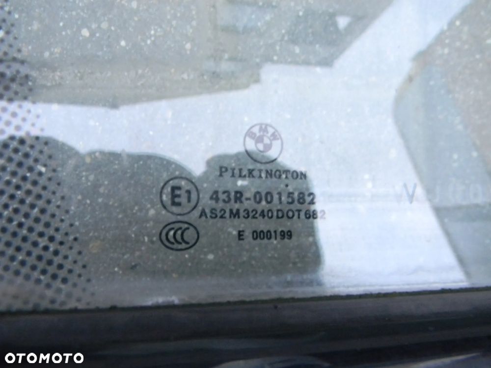 szyba drzwi prawa BMW E82 E88 E81 COUPE CABRIO - 2