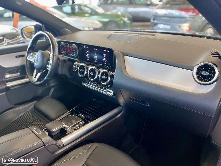 Mercedes-Benz GLA 250 e 8G-DCT Progressive - 33