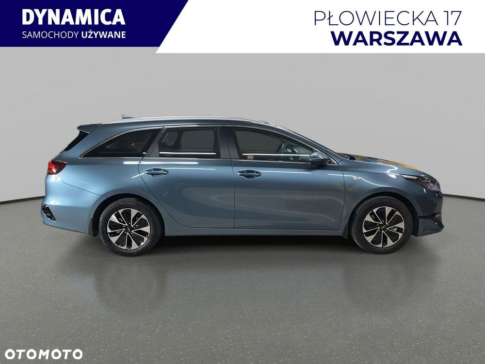 Kia Ceed - 9