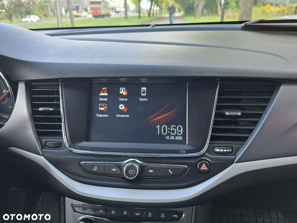 Opel Astra - 10